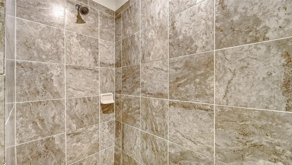1010 Tidewater Shores Loop Bradenton FL 34208