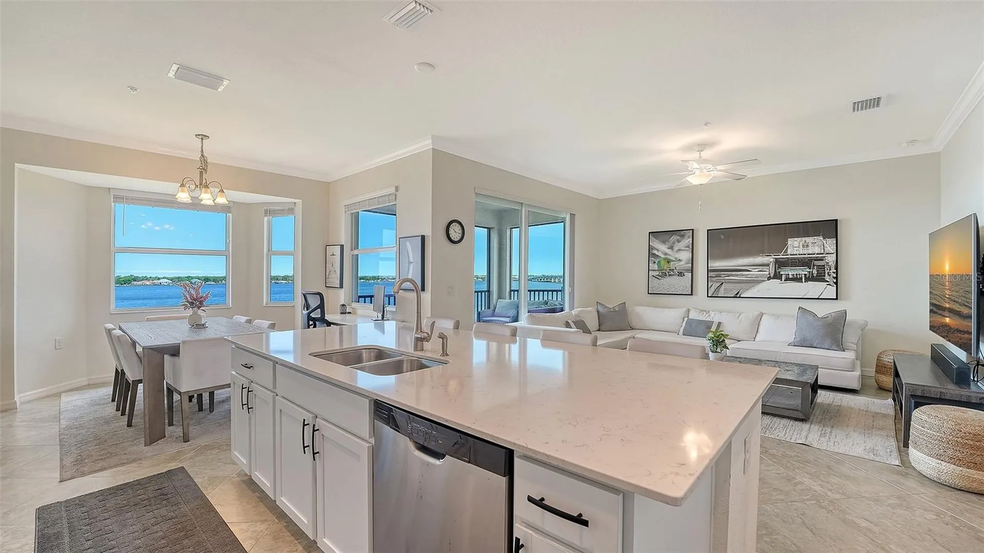 1010 Tidewater Shores Loop Bradenton FL 34208