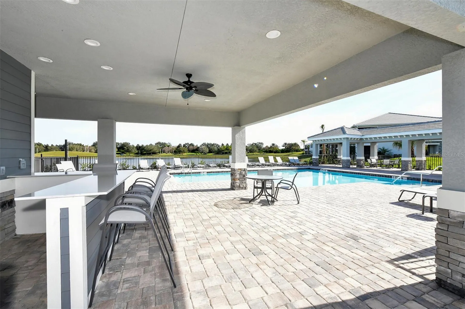 1010 Tidewater Shores Loop Bradenton FL 34208