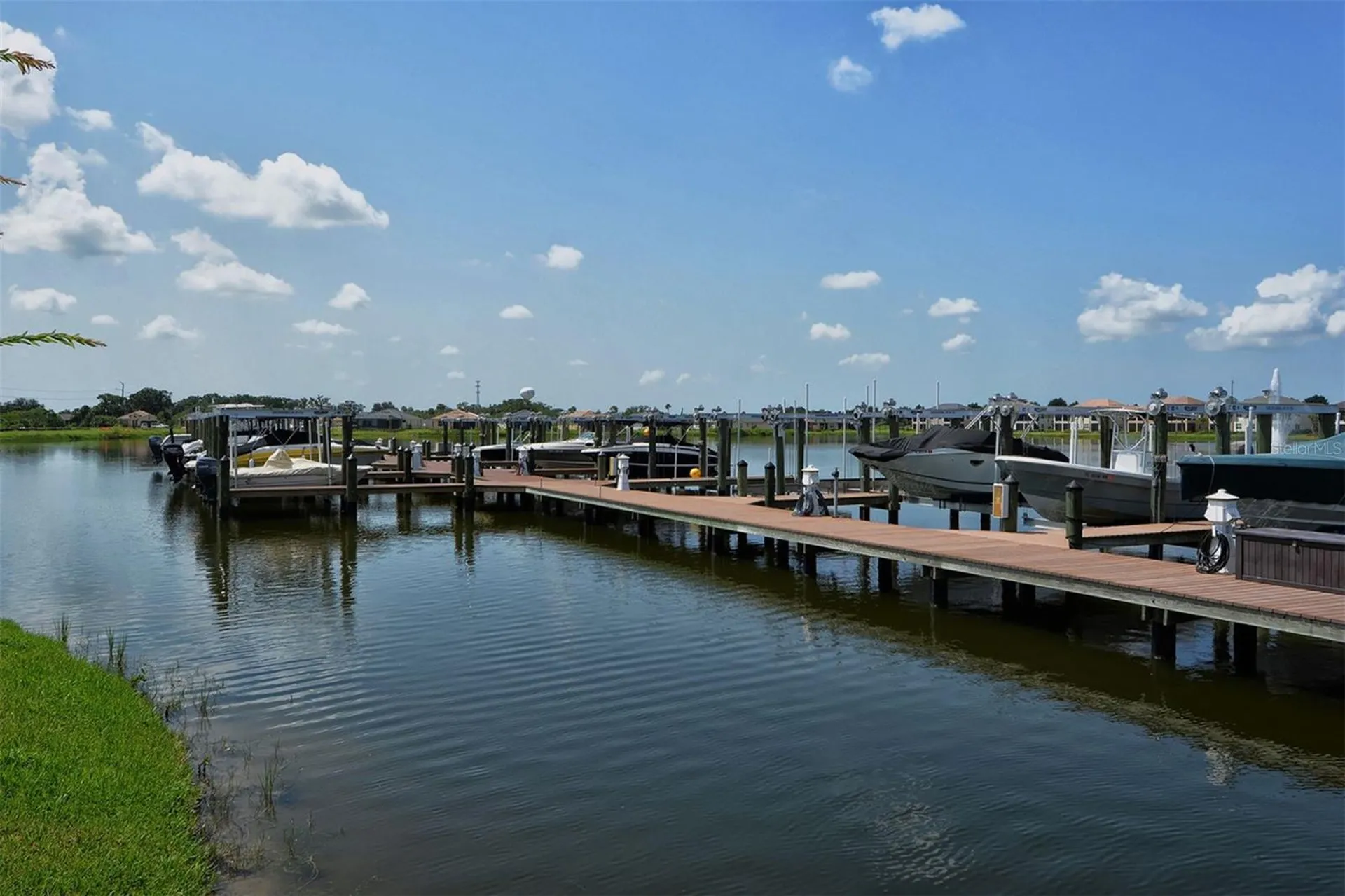 1010 Tidewater Shores Loop Bradenton FL 34208