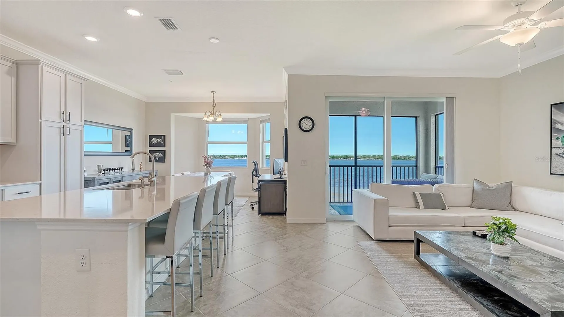 1010 Tidewater Shores Loop Bradenton FL 34208