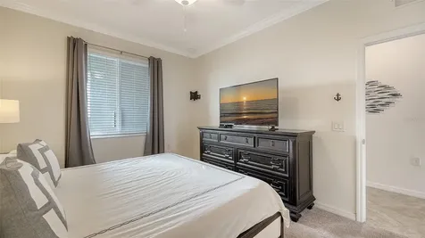 1010 Tidewater Shores Loop Bradenton FL 34208
