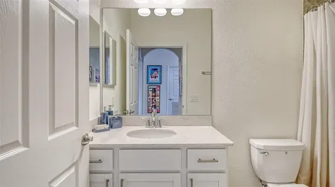 1010 Tidewater Shores Loop Bradenton FL 34208