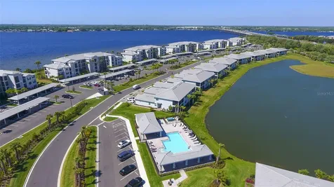 1010 Tidewater Shores Loop Bradenton FL 34208