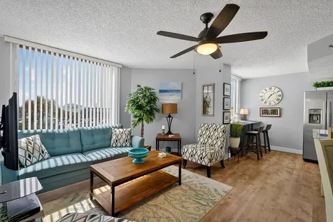 3013 S Atlantic Avenue Daytona Beach FL 32118
