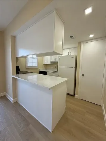 2759 L B Mcleod Road Orlando FL 32805