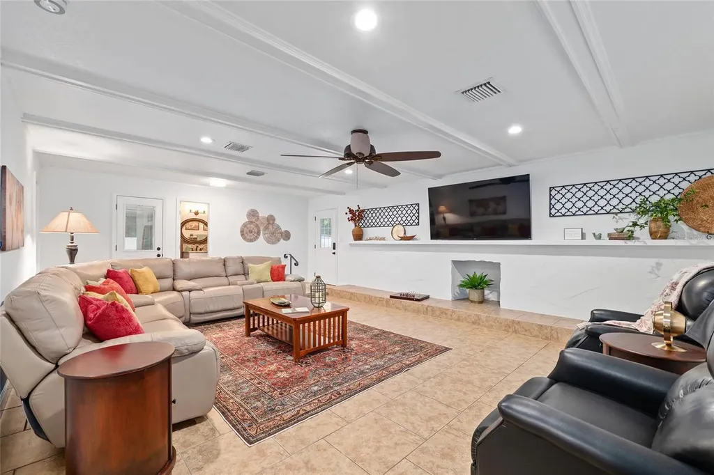 415 SE 22nd Avenue Ocala FL 34471