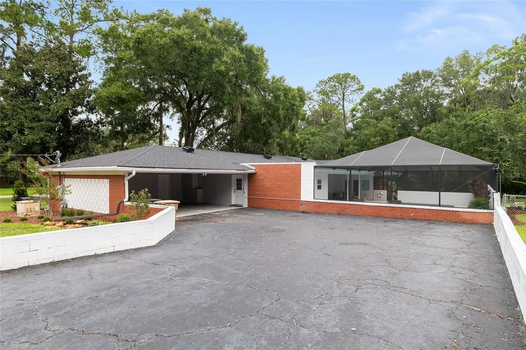 415 SE 22nd Avenue Ocala FL 34471