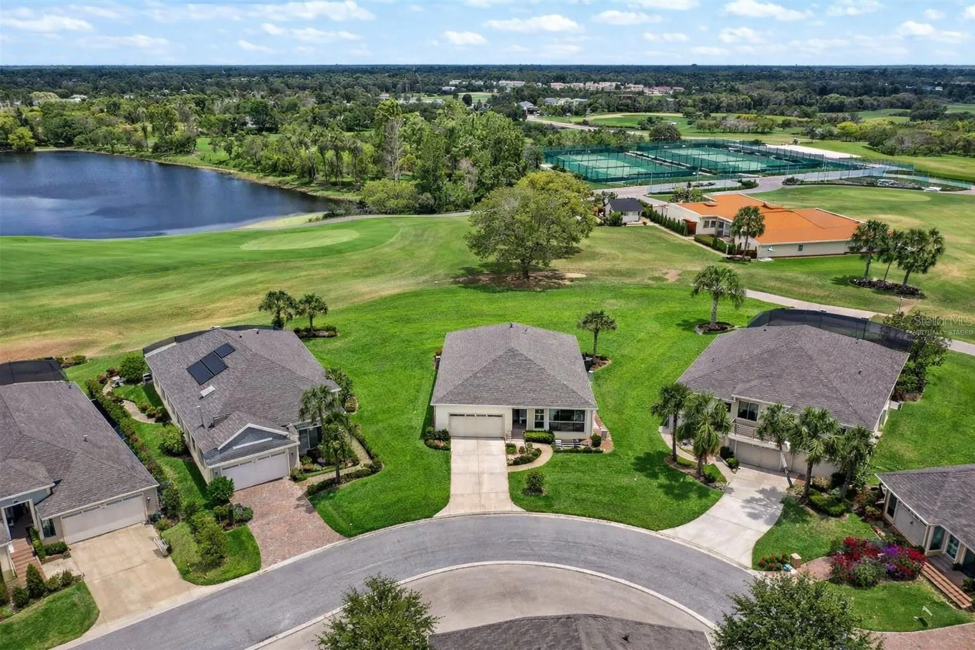 1103 Jasmine Creek Court Sun City Center FL 33573