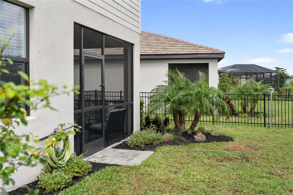 5221 Blue Crush Street Bradenton FL 34211