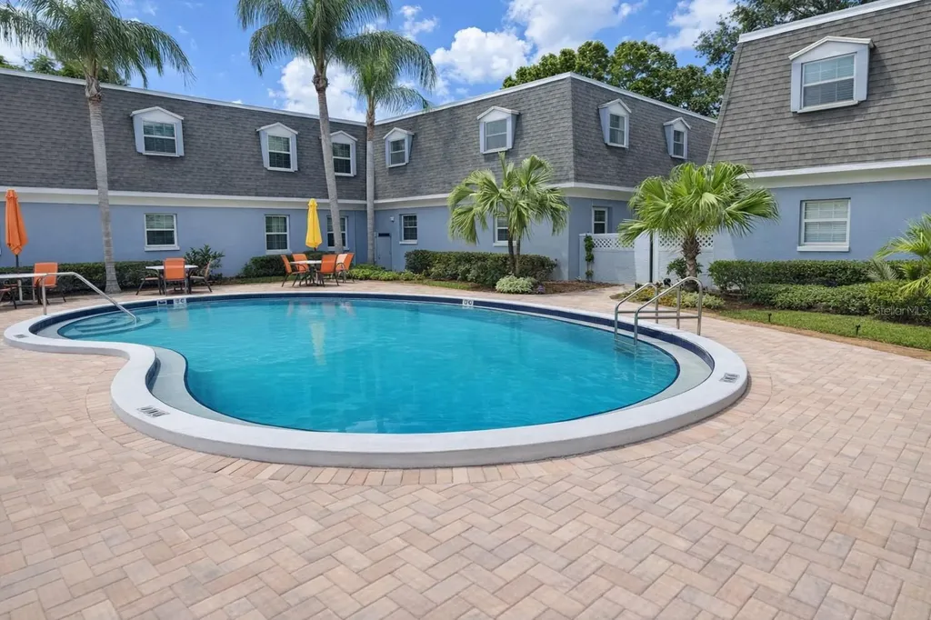 1712 Belleair Forest Drive Belleair FL 33756