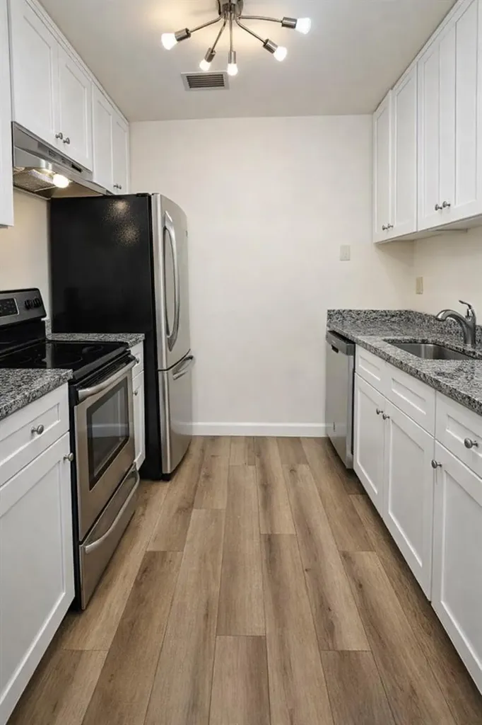 1712 Belleair Forest Drive Belleair FL 33756