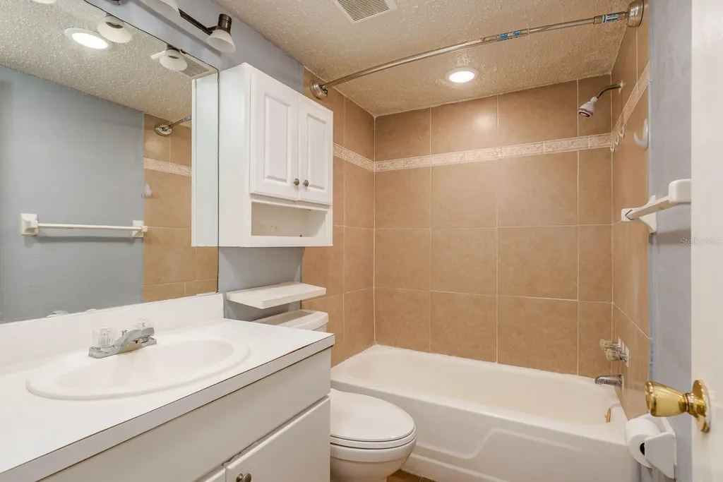 200 Country Club Drive Largo FL 33771