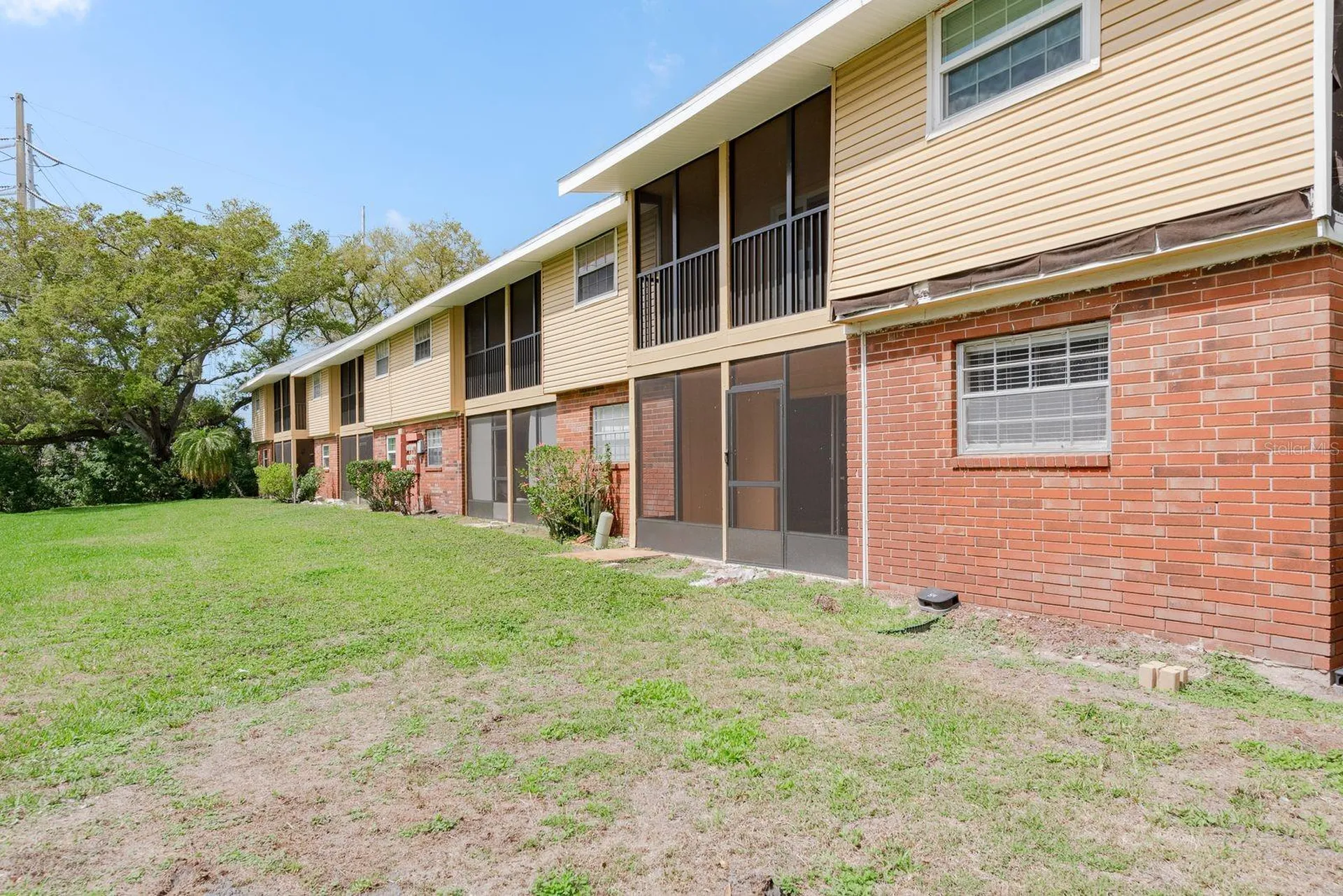 200 Country Club Drive Largo FL 33771