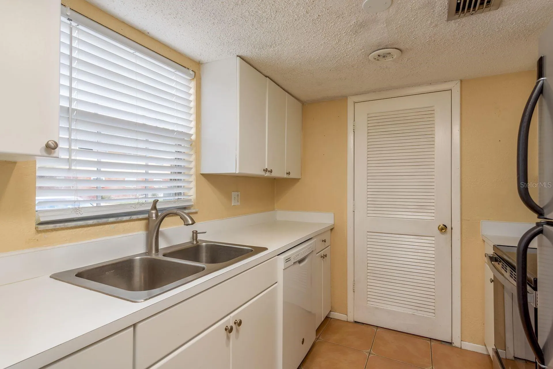 200 Country Club Drive Largo FL 33771