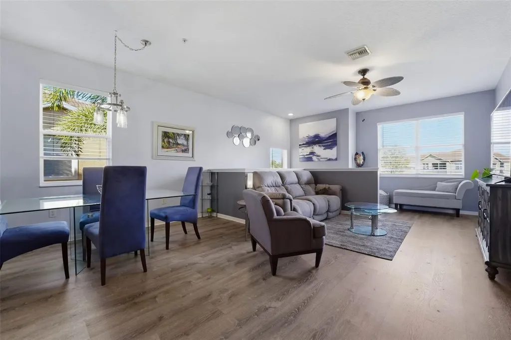 3758 Parkridge Circle Sarasota FL 34243