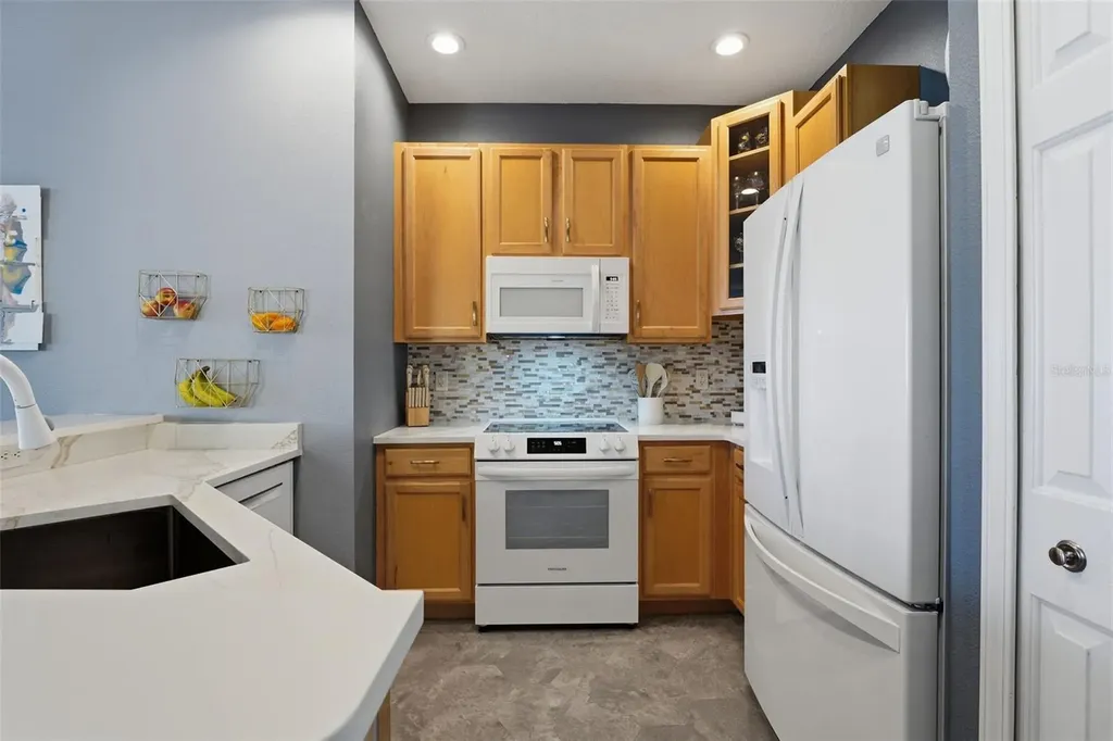 3758 Parkridge Circle Sarasota FL 34243