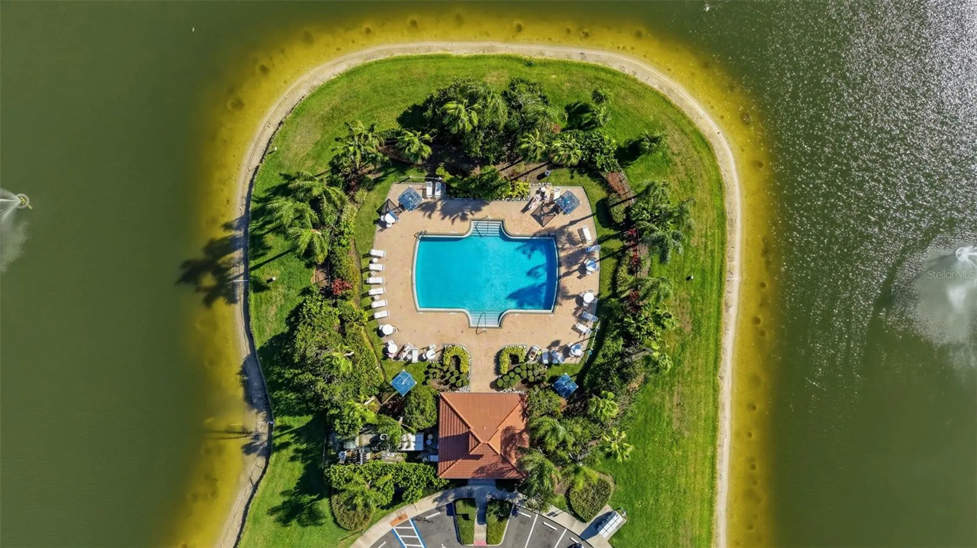 3758 Parkridge Circle Sarasota FL 34243