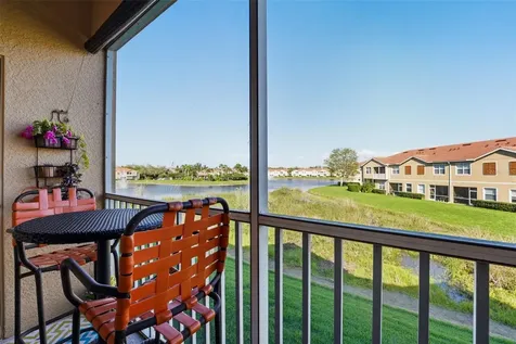 3758 Parkridge Circle Sarasota FL 34243