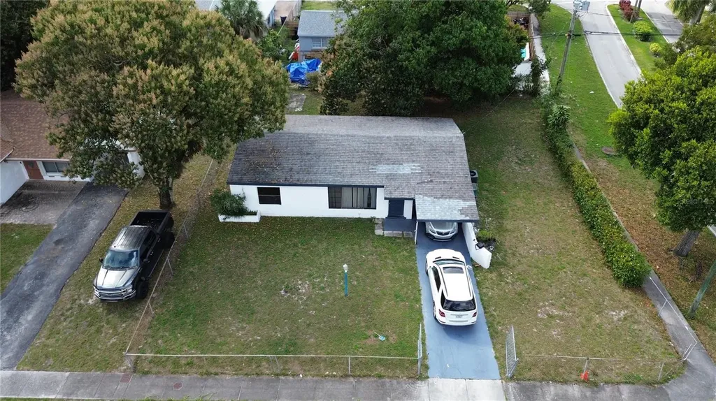 3750 NW 4th Court Lauderhill FL 33311