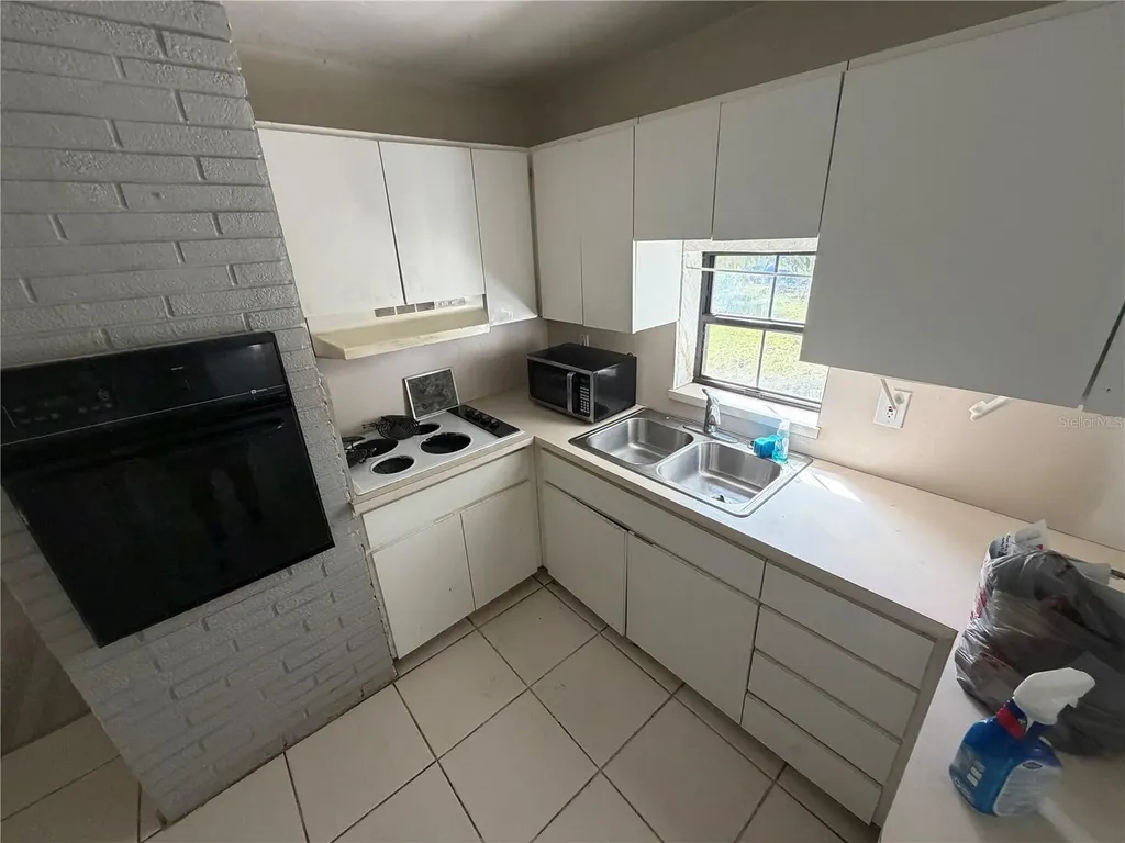 3750 NW 4th Court Lauderhill FL 33311