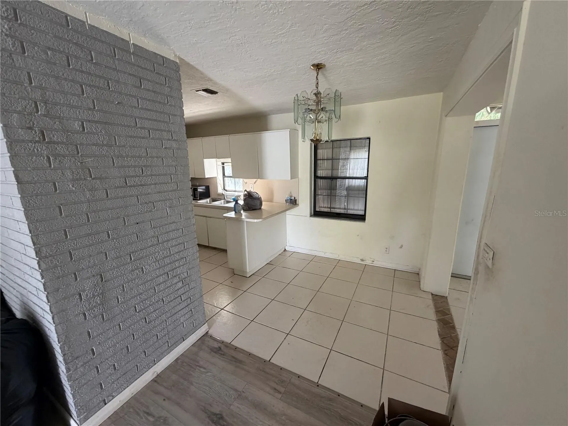 3750 NW 4th Court Lauderhill FL 33311