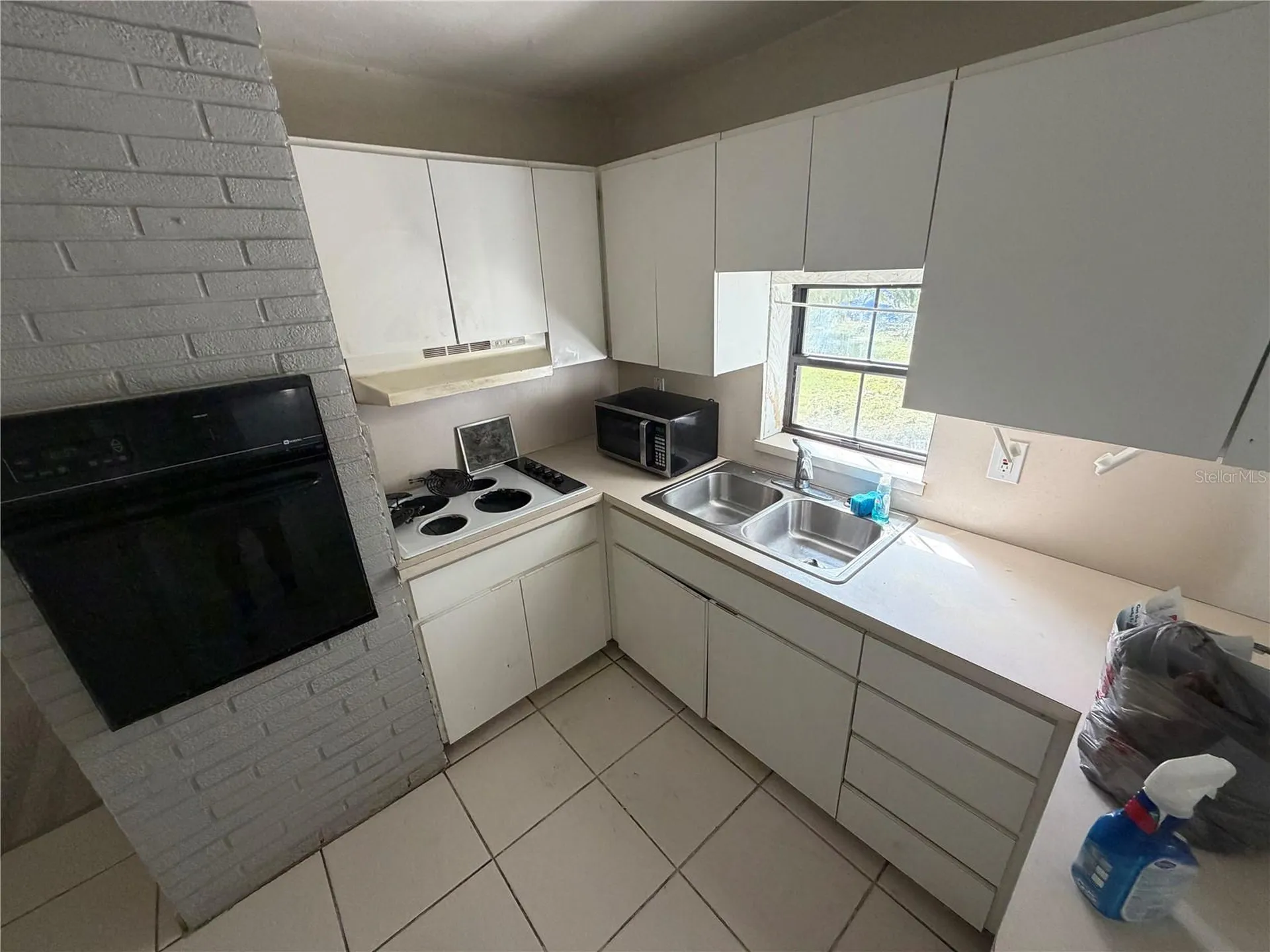3750 NW 4th Court Lauderhill FL 33311