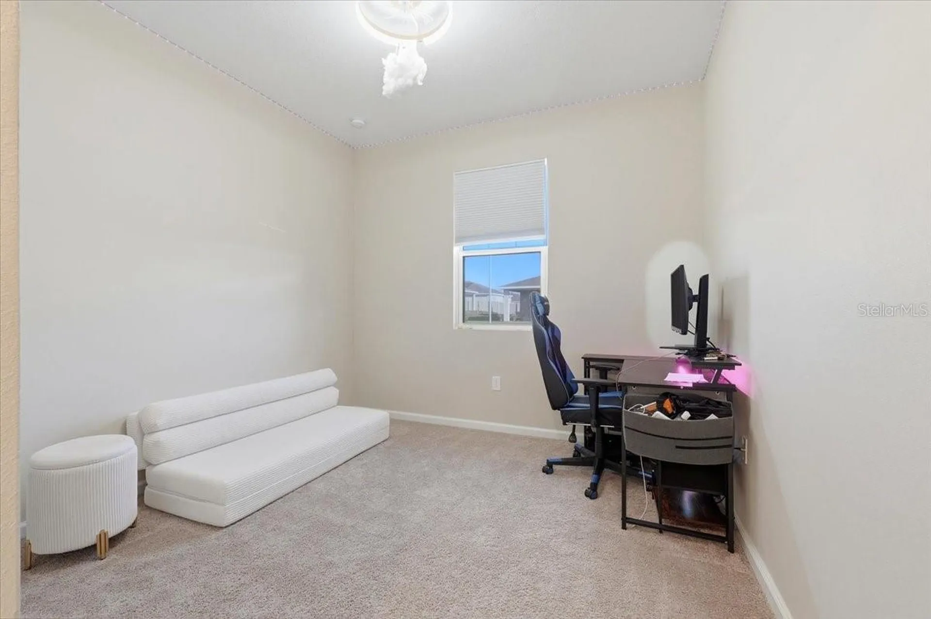 596 Hennepin Loop Lake Wales FL 33898