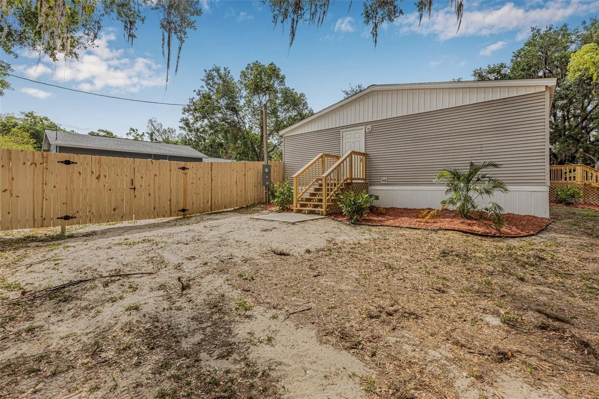 7706 23rd Street Zephyrhills FL 33540