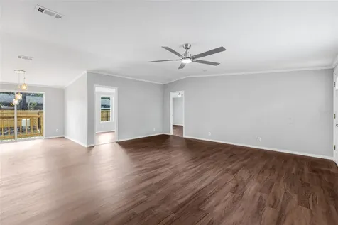 7706 23rd Street Zephyrhills FL 33540