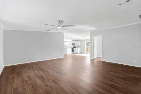 7706 23rd Street Zephyrhills FL 33540
