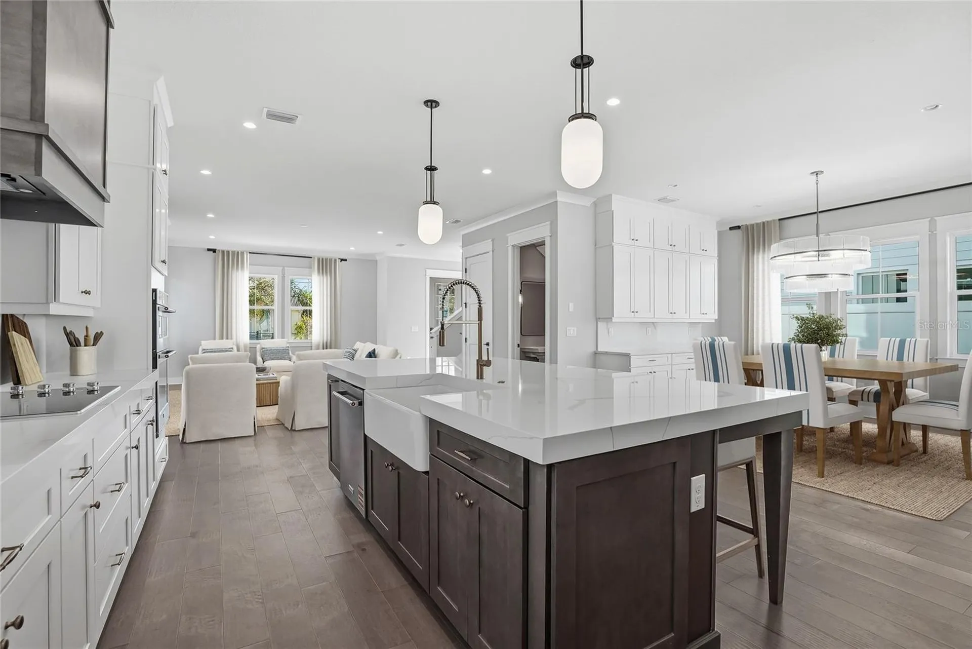 865 53rd Avenue N St Petersburg FL 33703