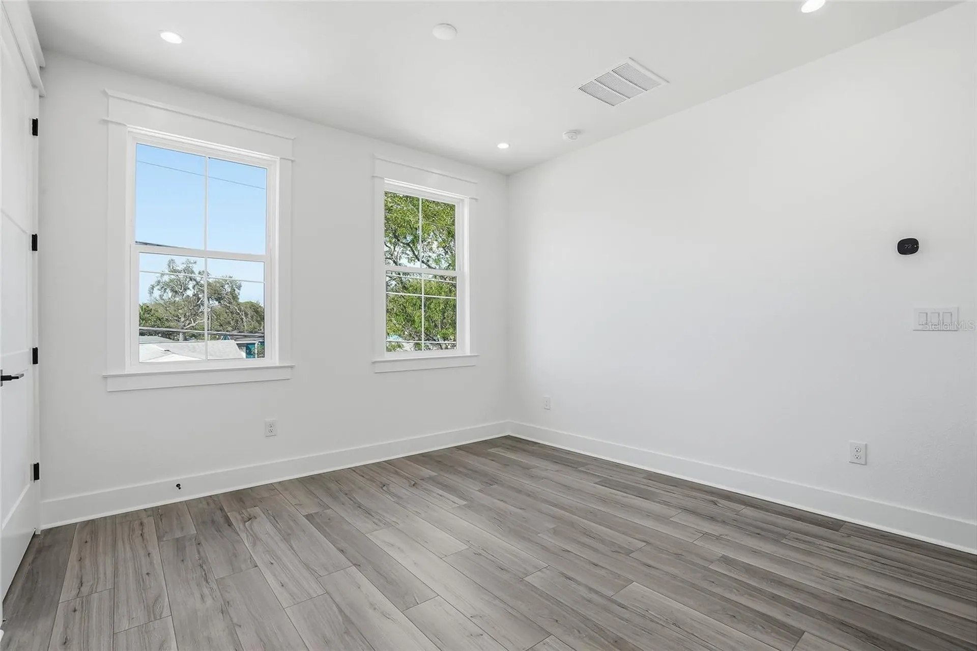 865 53rd Avenue N St Petersburg FL 33703