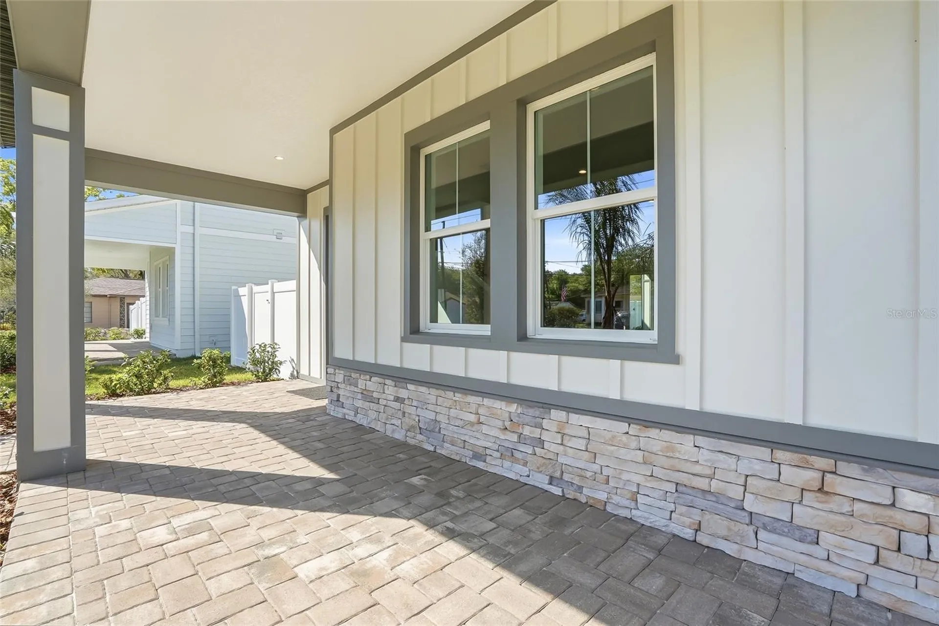 865 53rd Avenue N St Petersburg FL 33703