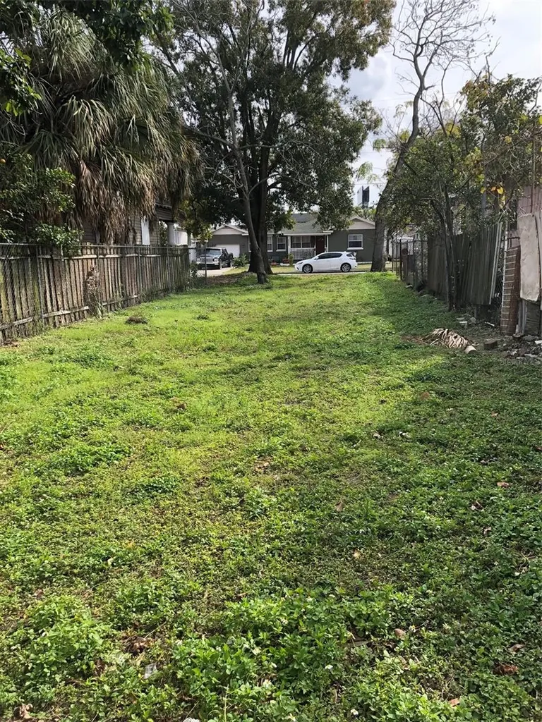 2515 W Union Street Tampa FL 33607