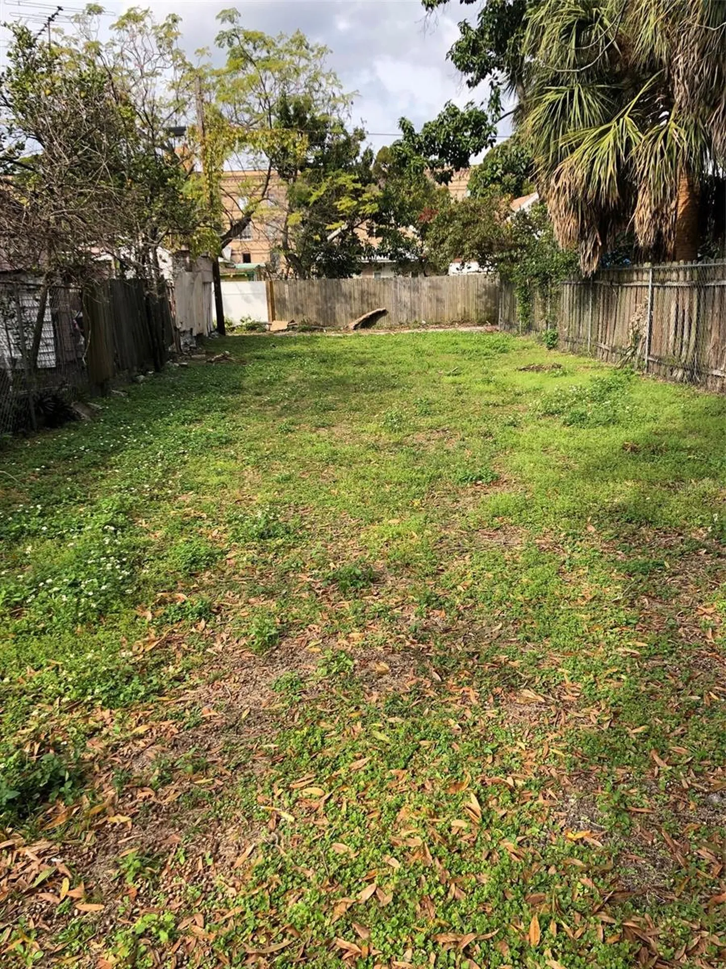 2515 W Union Street Tampa FL 33607