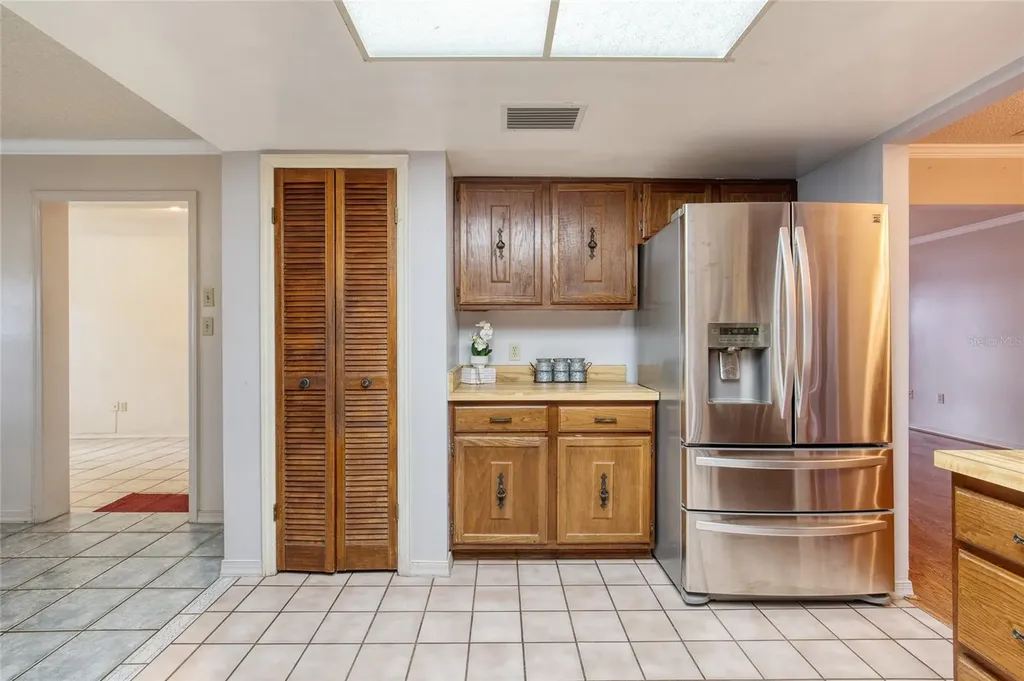 27727 Lois Drive Tavares FL 32778