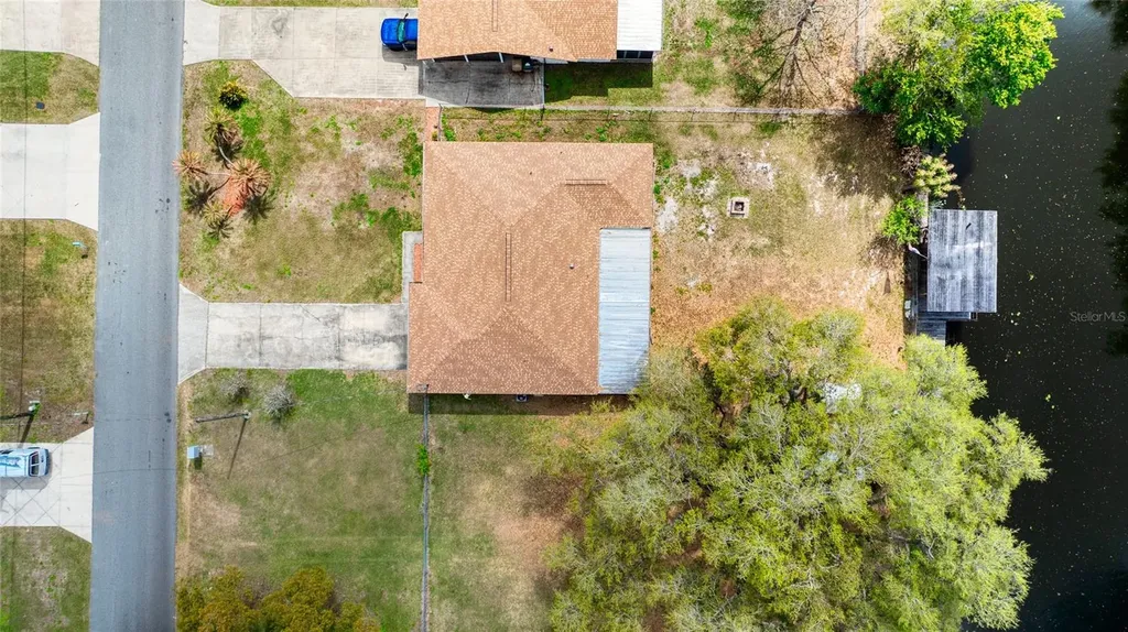 27727 Lois Drive Tavares FL 32778