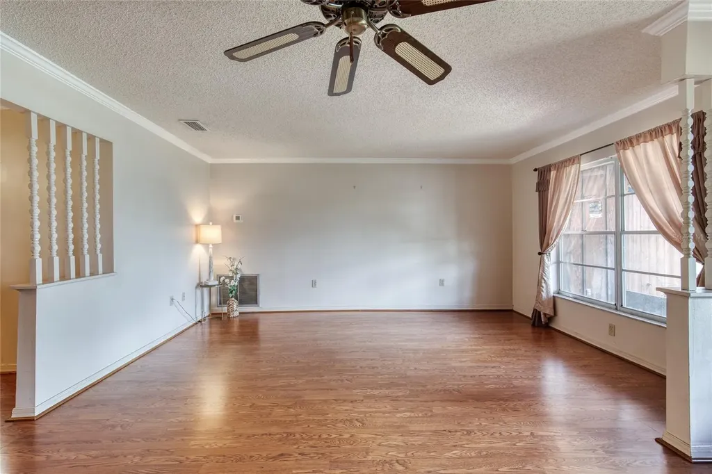 27727 Lois Drive Tavares FL 32778