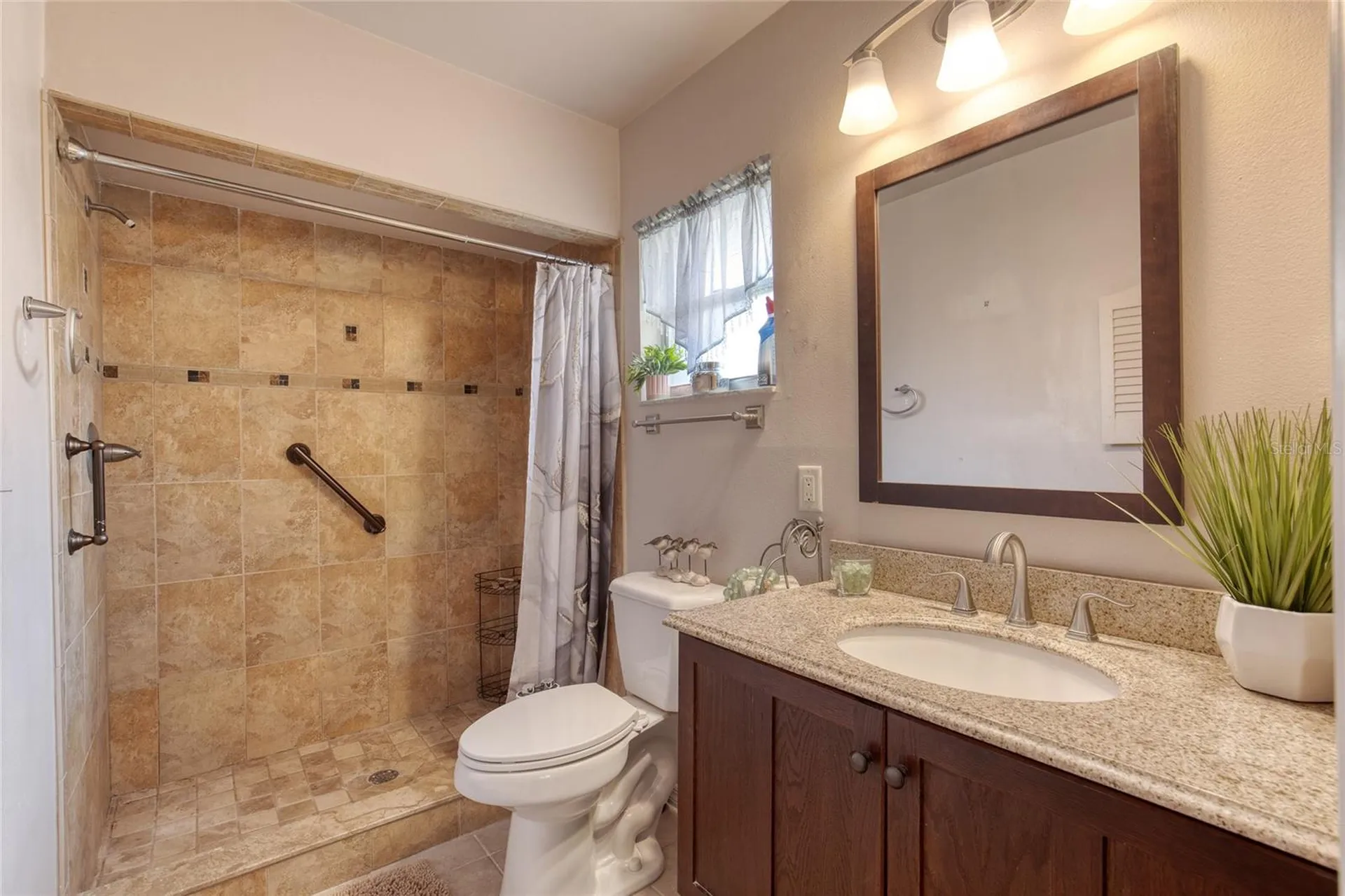 27727 Lois Drive Tavares FL 32778