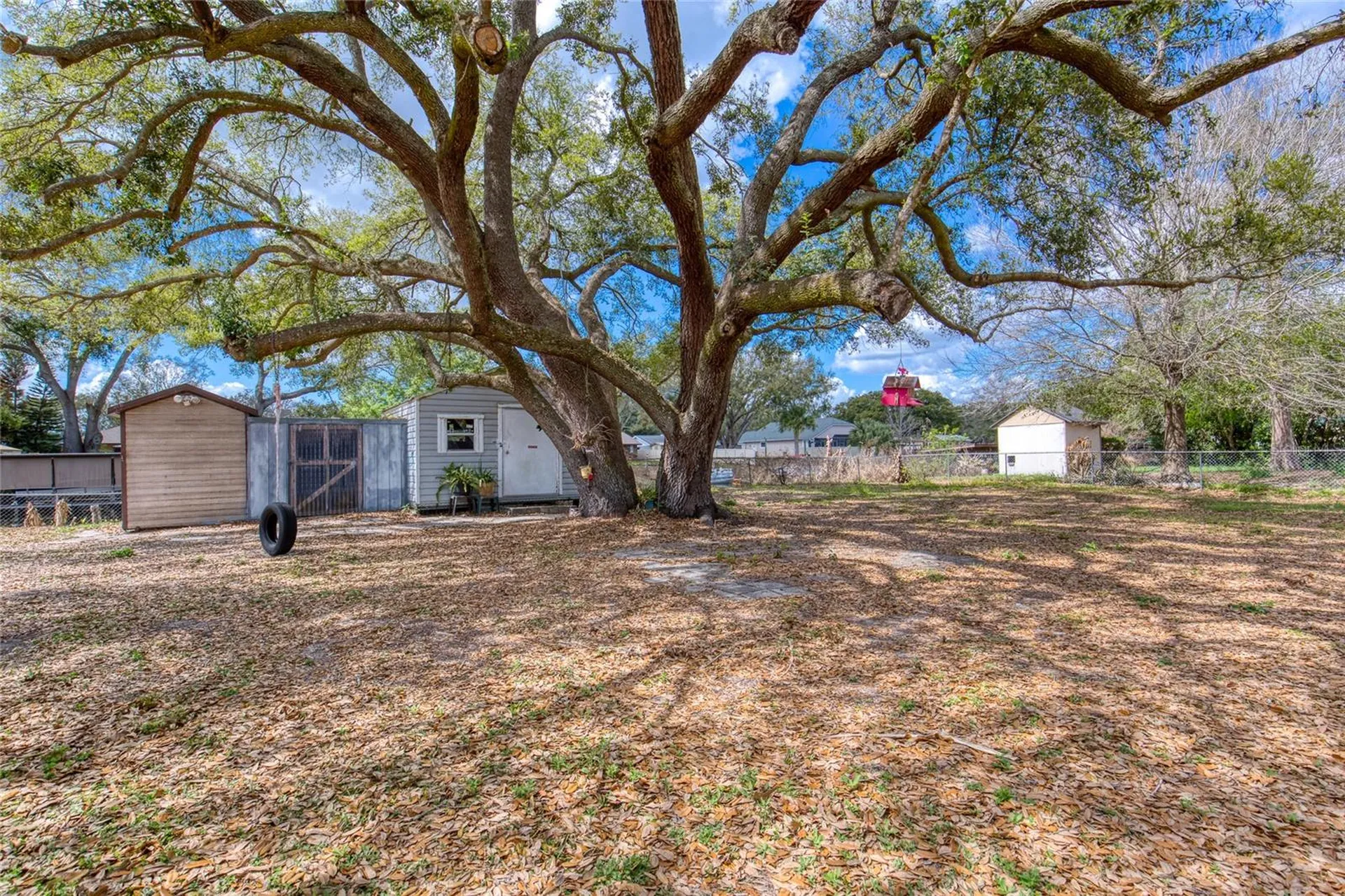 27727 Lois Drive Tavares FL 32778