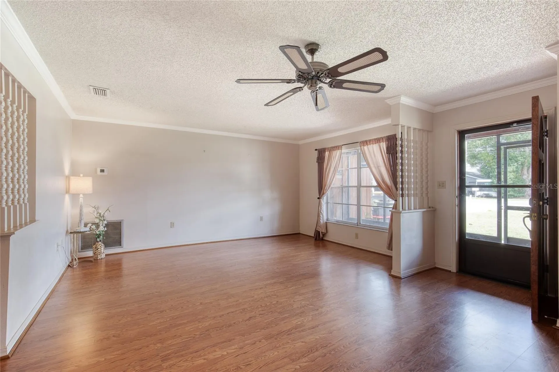 27727 Lois Drive Tavares FL 32778