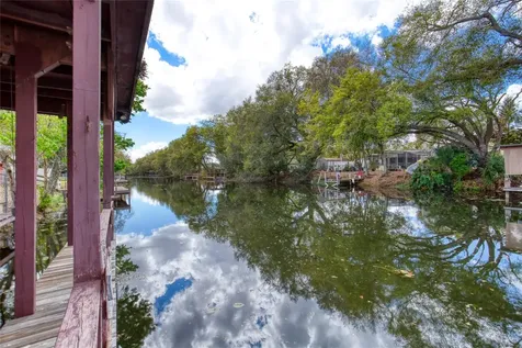 27727 Lois Drive Tavares FL 32778