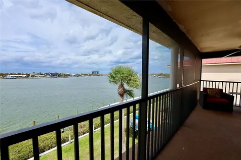442 Bouchelle Drive New Smyrna Beach FL 32169