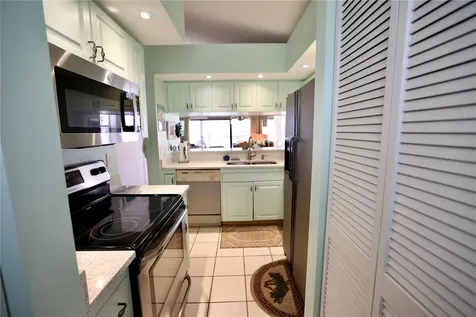 442 Bouchelle Drive New Smyrna Beach FL 32169