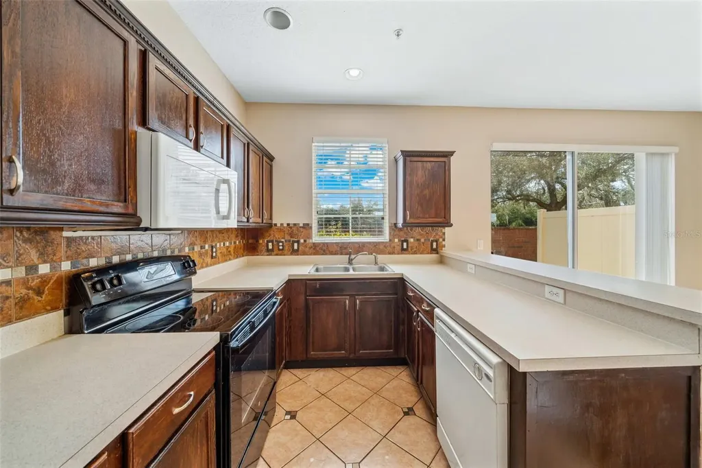 9434 Silver Buttonwood Street Orlando FL 32832