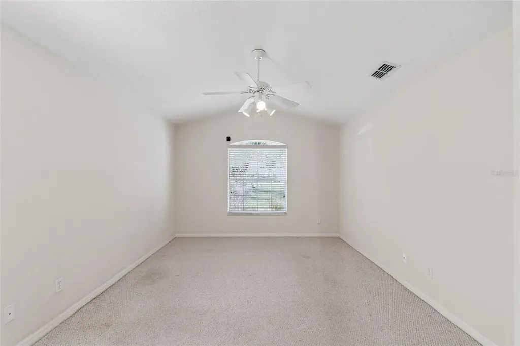 827 Princeton Drive Clermont FL 34711
