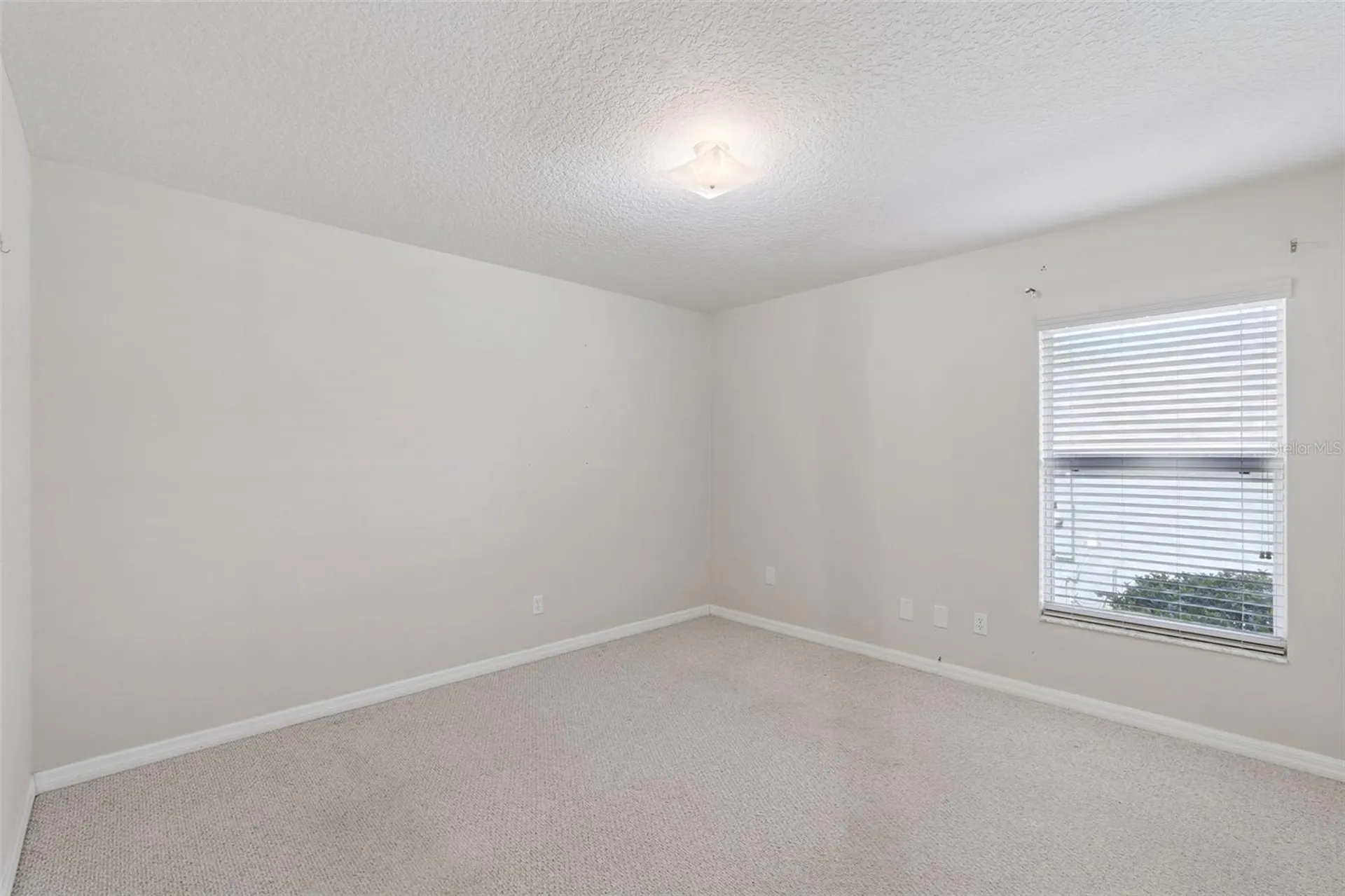 827 Princeton Drive Clermont FL 34711