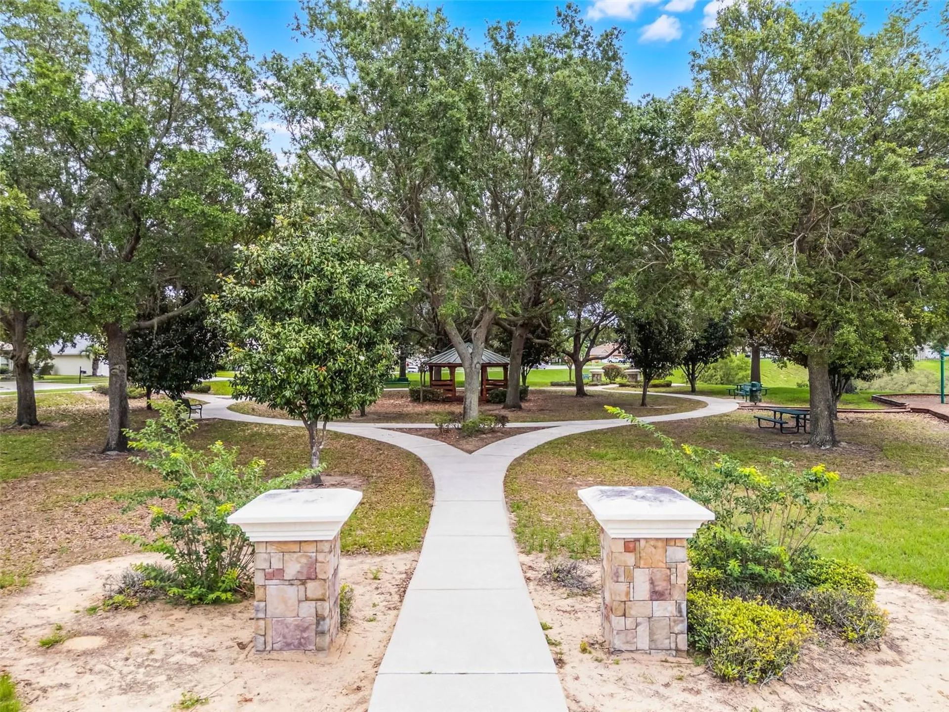 827 Princeton Drive Clermont FL 34711