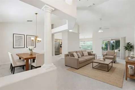 827 Princeton Drive Clermont FL 34711